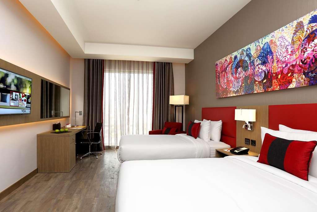 Ramada Encore By Wyndham Muscat Al-Ghubra Hotel Bilik gambar